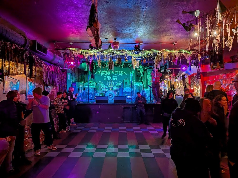 Bottom of the Hill photo