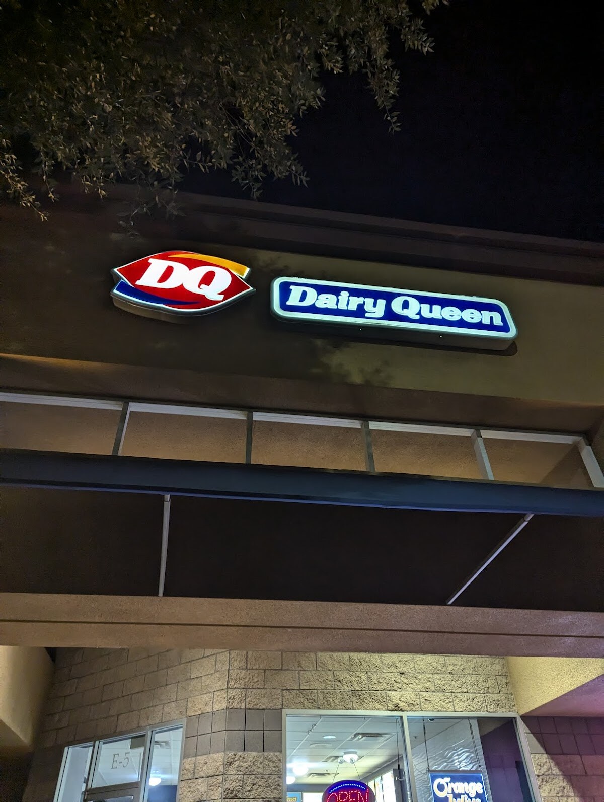 Dairy Queen (Treat) photo