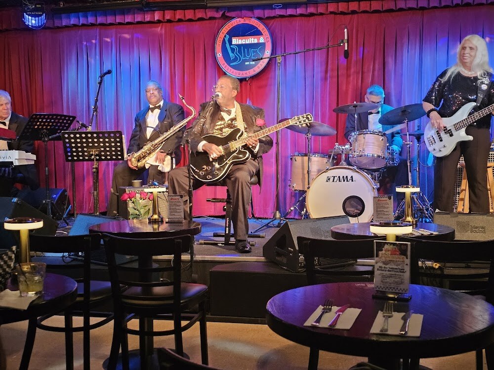 Biscuits And Blues photo