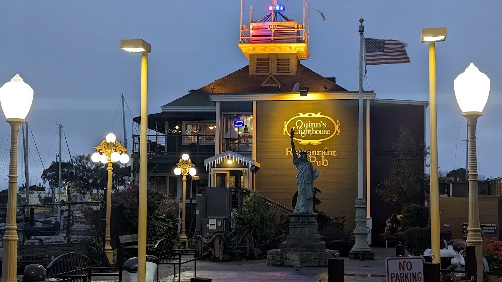 Quinn's Lighthouse photo