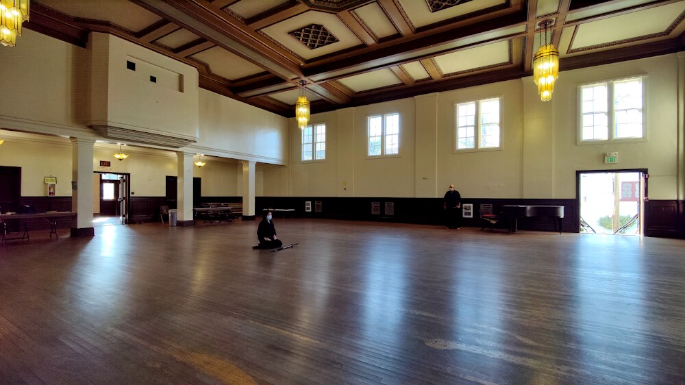 Veteran's Memorial Building photo