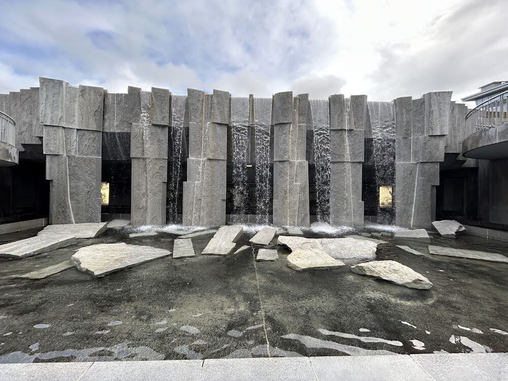 Yerba Buena Gardens photo