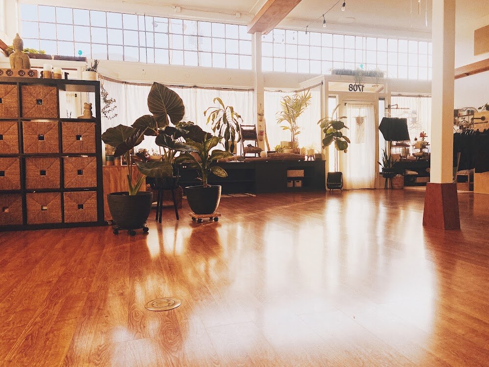 Breathing Room Alameda photo