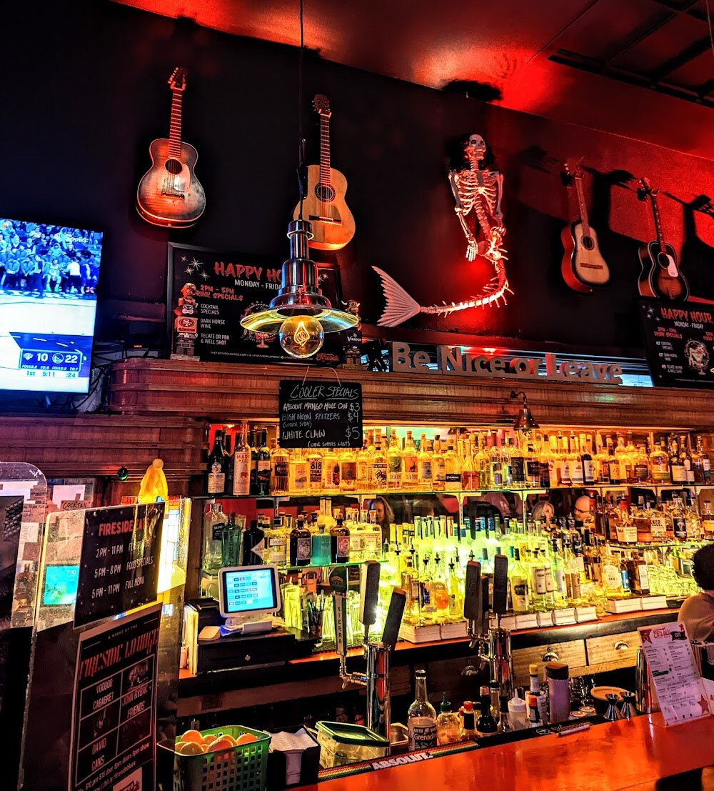 The Fireside Lounge photo