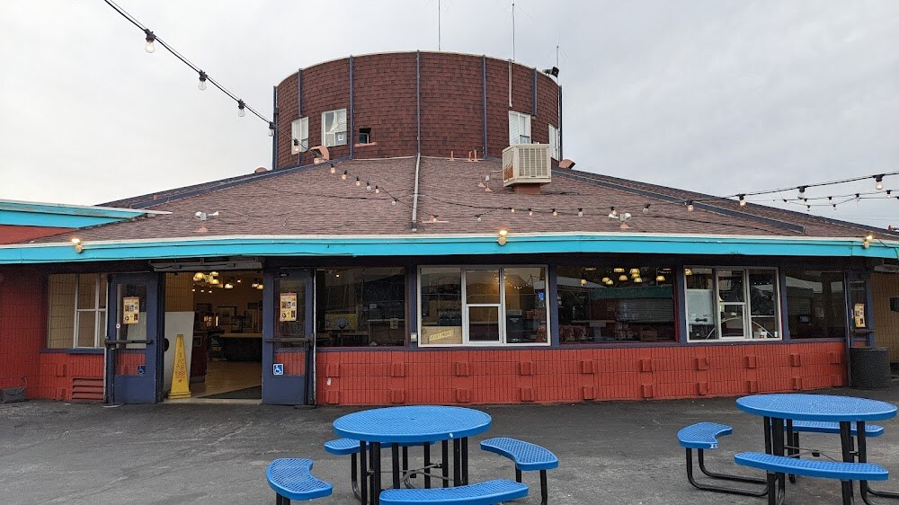 West Wind Capitol Drive-In photo