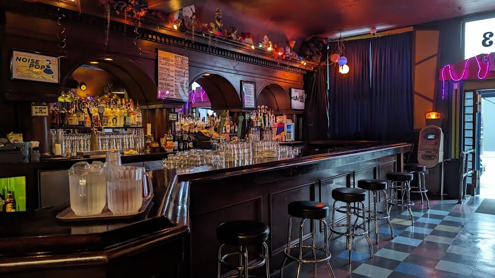 Bottom of the Hill photo