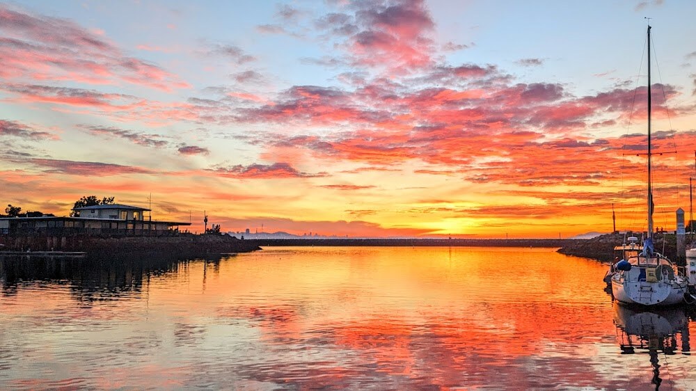 Berkeley Yacht Club photo