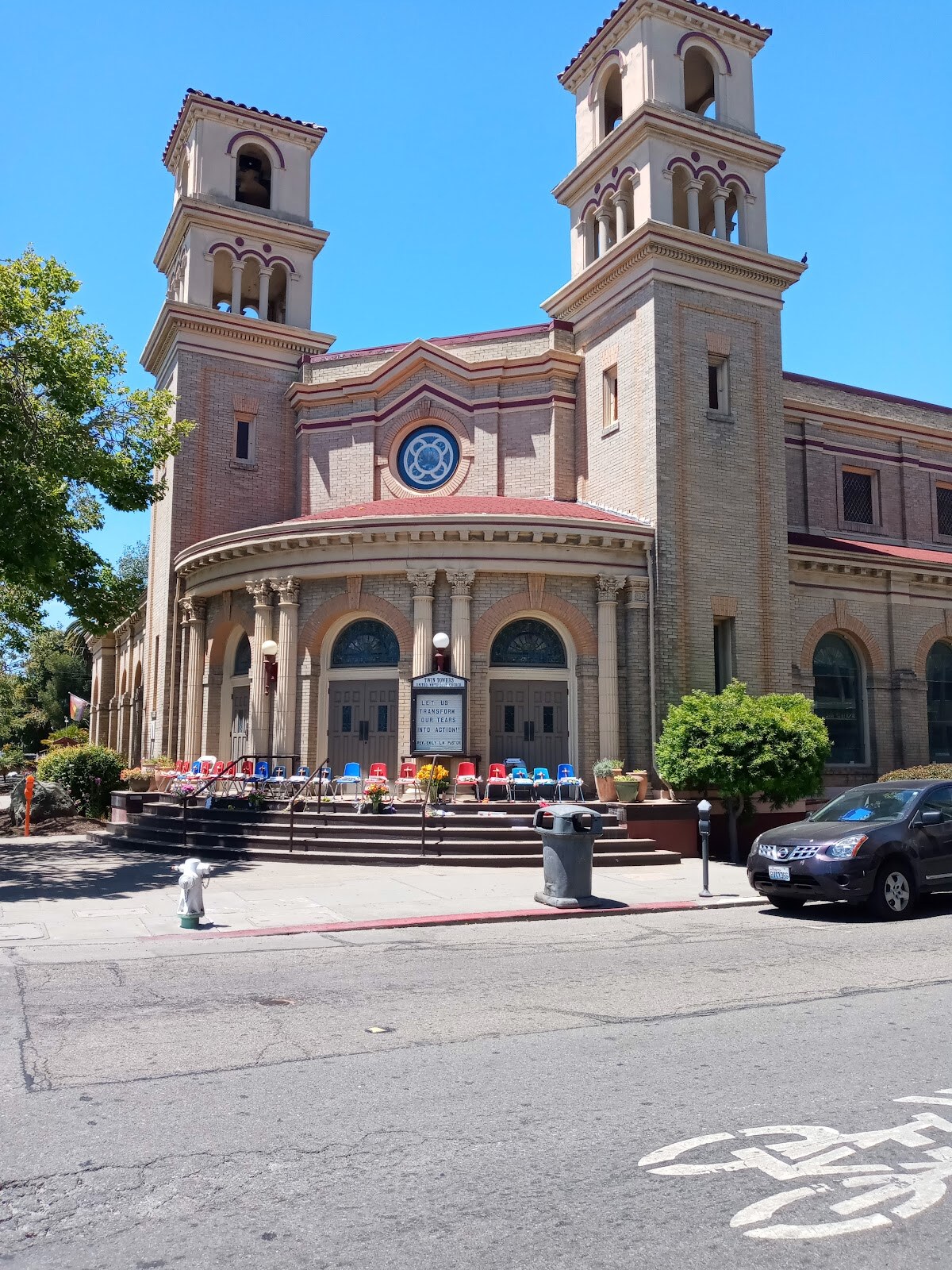 Alameda Theatre & Cineplex photo