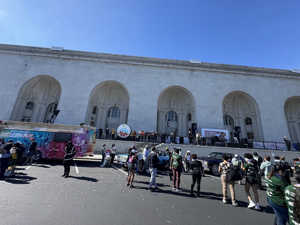 Henry J. Kaiser Center for the Arts photo