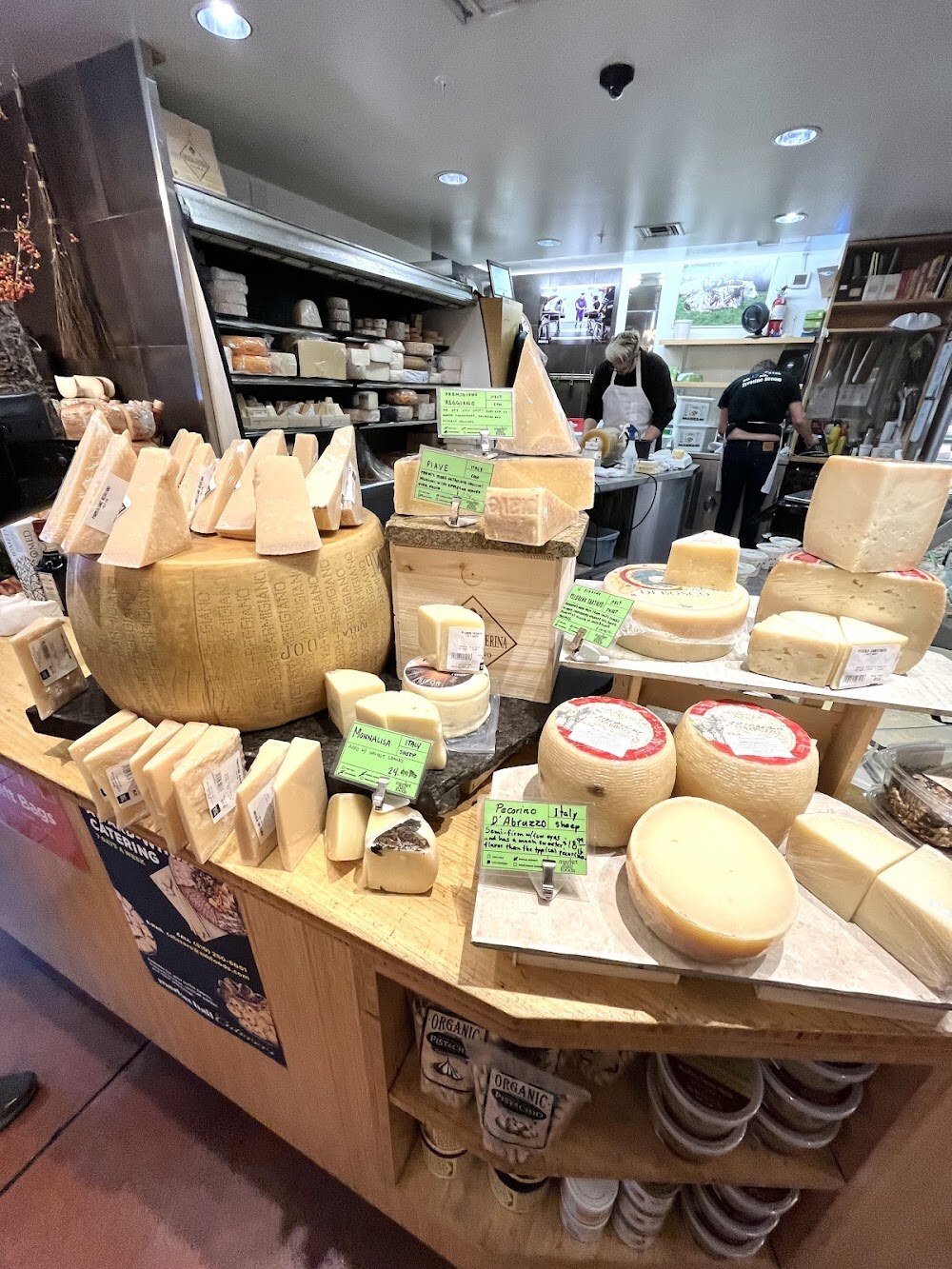 Market Hall Foods Oakland photo