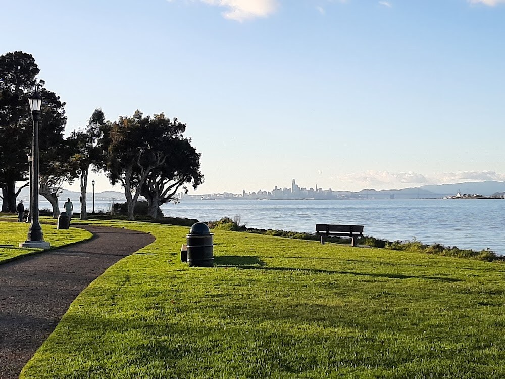 Bay Farm Island photo